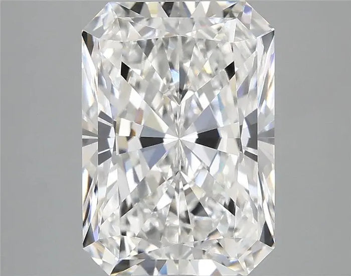 4.18 Carat · RADIANT · E · VVS2 · IGI · Excellent Cut