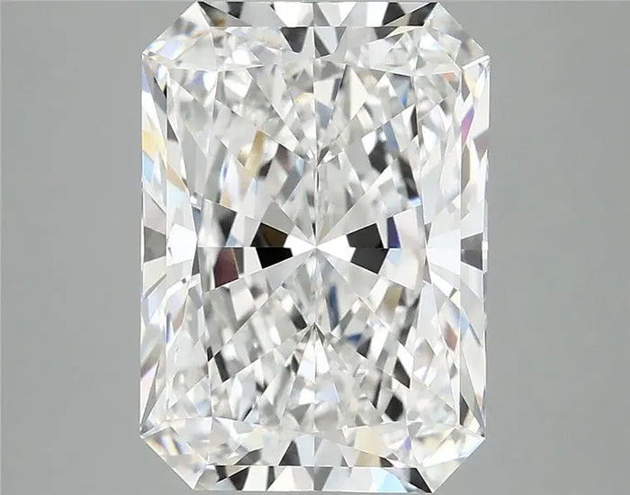 4.09 Carat · RADIANT · E · VVS2 · IGI · Excellent Cut