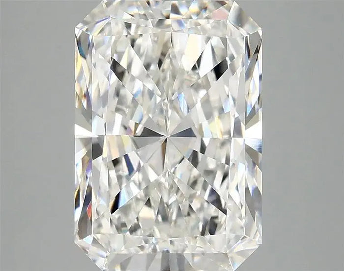 4.04 Carat · RADIANT · F · VVS2 · IGI · Excellent Cut