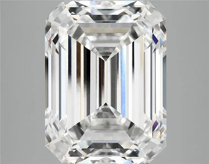 7.74 Carat · EMERALD · E · VVS2 · IGI · Excellent Cut