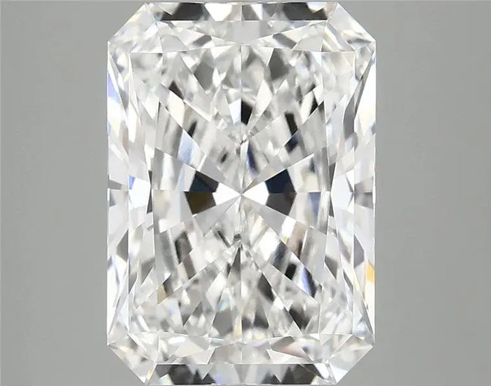 4.06 Carat · RADIANT · E · VVS2 · IGI · Excellent Cut