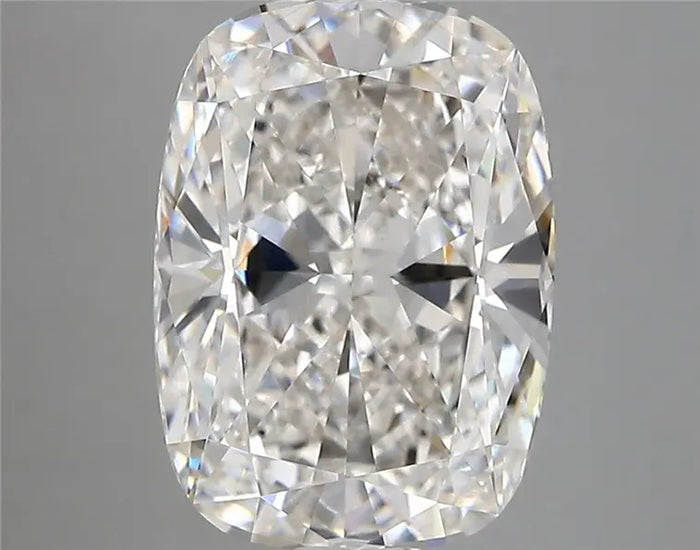 4.26 Carat · CUSHION · G · VVS2 · IGI · Excellent Cut