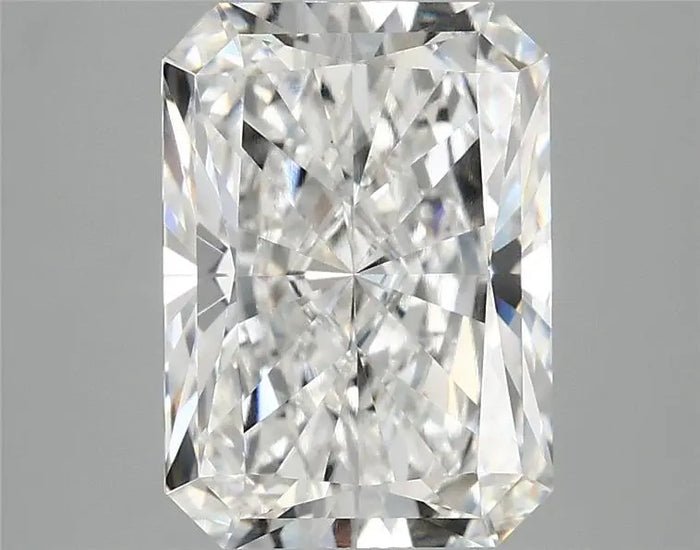 3.84 Carat · RADIANT · E · VS1 · IGI · Excellent Cut