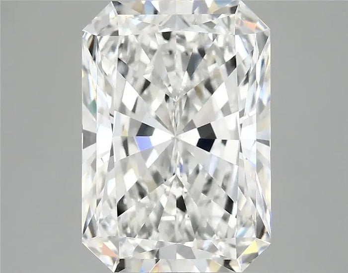 4.99 Carat · RADIANT · E · VVS2 · IGI · Excellent Cut