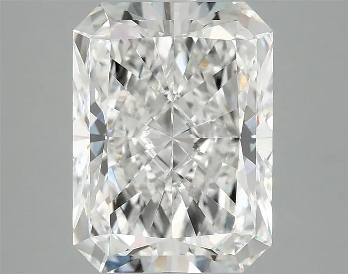 3.98 Carat · RADIANT · E · VVS2 · IGI · Excellent Cut