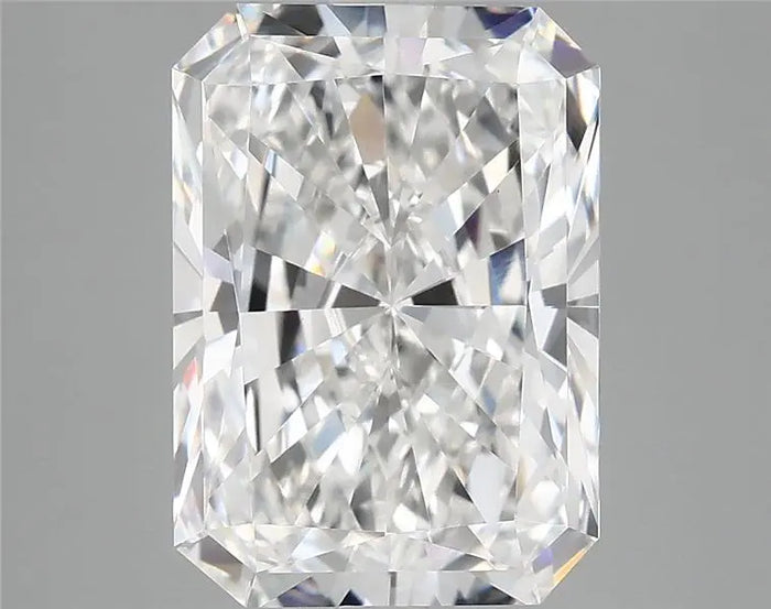 4.91 Carat · RADIANT · E · VVS2 · IGI · Excellent Cut