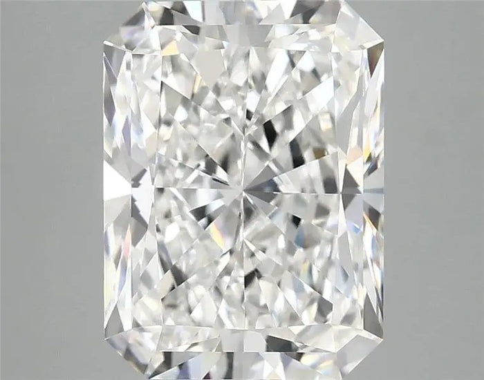 4.04 Carat · RADIANT · E · VS1 · IGI · Excellent Cut