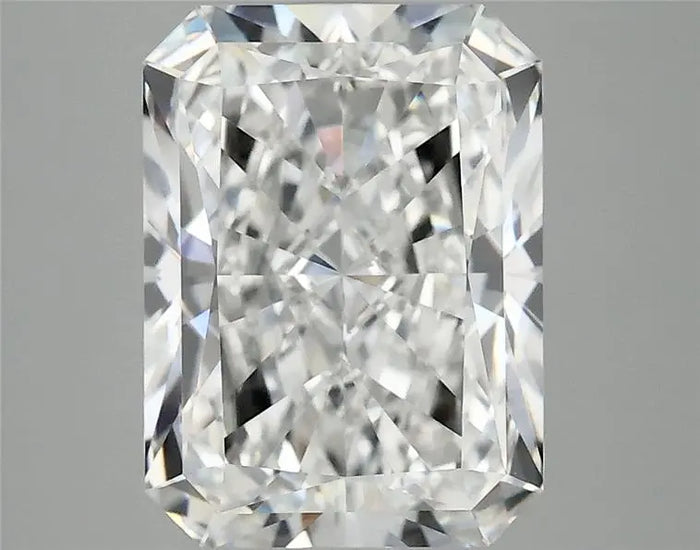 4.06 Carat · RADIANT · E · VVS2 · IGI · Excellent Cut