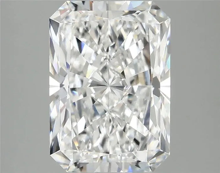 4.03 Carat · RADIANT · E · VVS2 · IGI · Excellent Cut