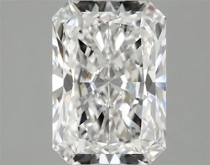 1.59 Carat · RADIANT · E · VVS2 · IGI · Excellent Cut
