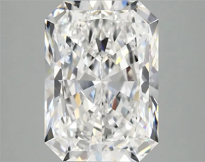 4.07 Carat · RADIANT · D · VVS2 · IGI · Excellent Cut