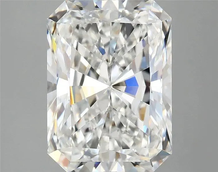 4.09 Carat · RADIANT · E · VVS2 · IGI · Excellent Cut
