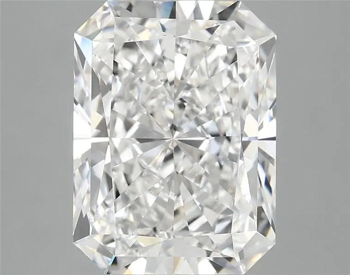 4.05 Carat · RADIANT · D · VS1 · IGI · Excellent Cut