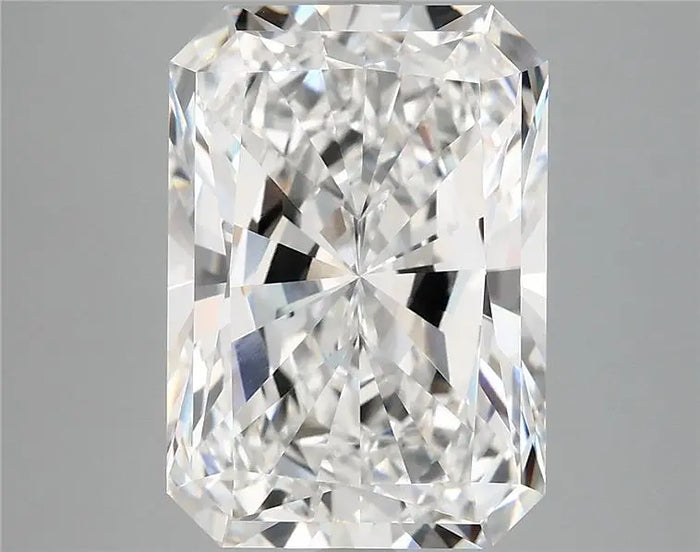 6.05 Carat · RADIANT · E · VVS2 · IGI · Excellent Cut