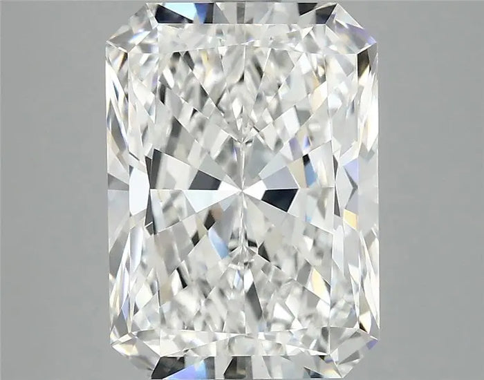 4.06 Carat · RADIANT · E · VVS2 · IGI · Excellent Cut