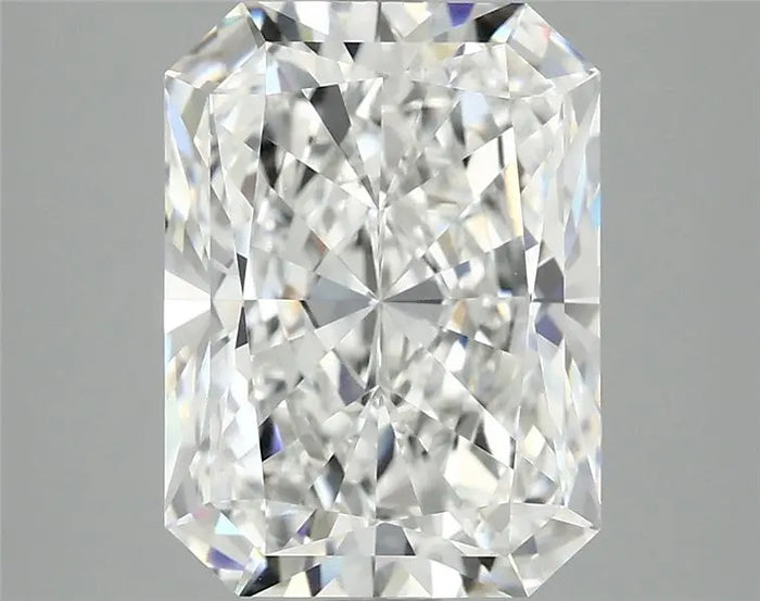 3.98 Carat · RADIANT · E · VVS2 · IGI · Excellent Cut