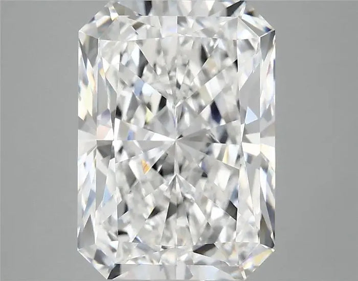 4.05 Carat · RADIANT · E · VVS2 · IGI · Excellent Cut