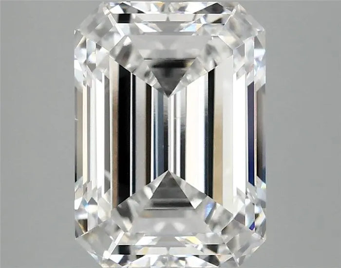 3.91 Carat · EMERALD · E · VVS2 · IGI · Excellent Cut