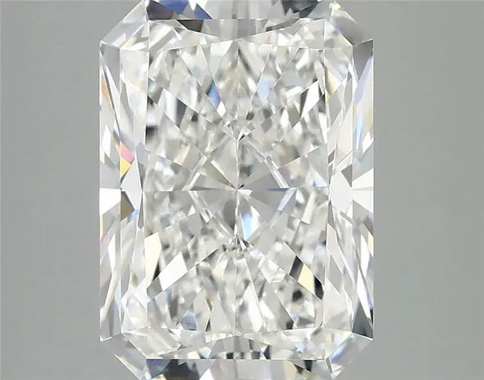 4.06 Carat · RADIANT · E · VVS2 · IGI · Excellent Cut