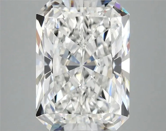 4.07 Carat · RADIANT · E · VVS2 · IGI · Excellent Cut