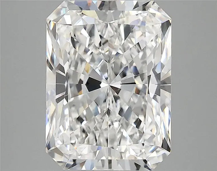 4.09 Carat · RADIANT · D · VVS2 · IGI · Excellent Cut