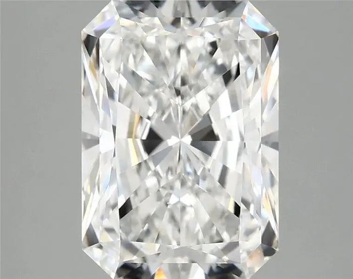 4.02 Carat · RADIANT · E · VVS2 · IGI · Excellent Cut