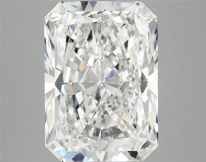 4.05 Carat · RADIANT · E · VVS2 · IGI · Excellent Cut