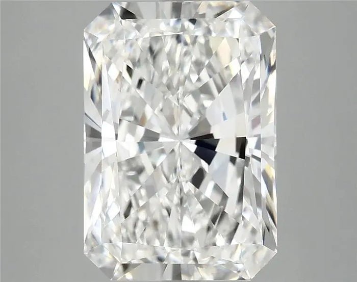 4.84 Carat · RADIANT · E · VVS2 · IGI · Excellent Cut