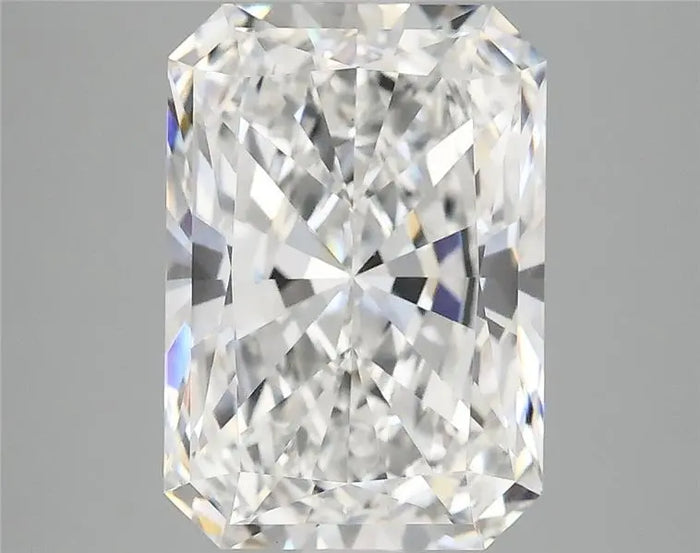 3.88 Carat · RADIANT · E · VVS2 · IGI · Excellent Cut