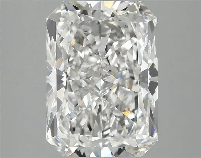 3.08 Carat · RADIANT · F · VVS2 · IGI · Excellent Cut