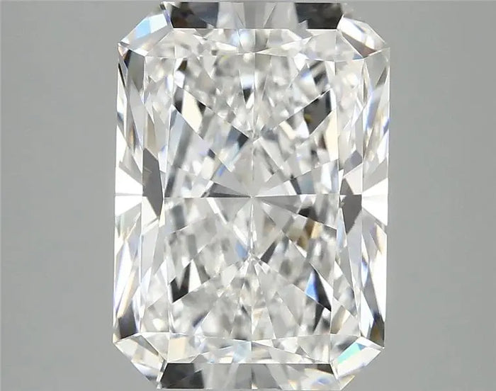 4.08 Carat · RADIANT · E · VVS2 · IGI · Excellent Cut