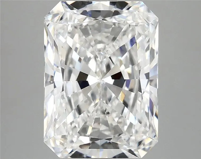 4.17 Carat · RADIANT · E · VVS2 · IGI · Excellent Cut
