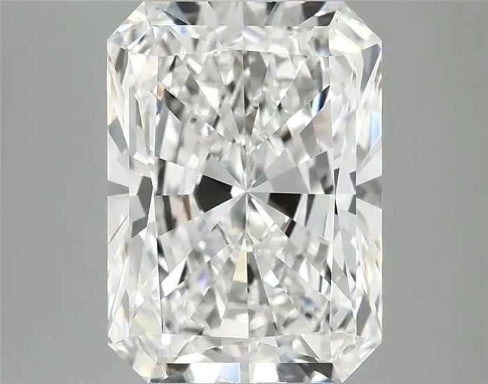 4.09 Carat · RADIANT · E · VVS2 · IGI · Excellent Cut