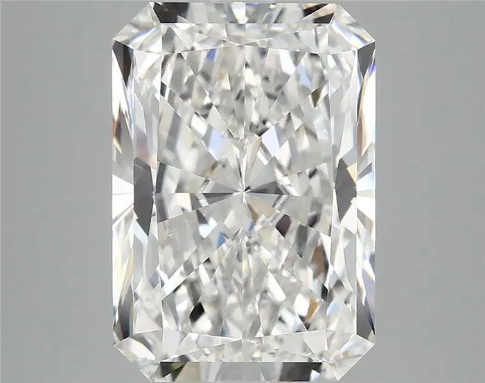 4.93 Carat · RADIANT · E · VVS2 · IGI · Excellent Cut
