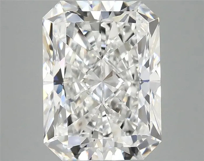 4.02 Carat · RADIANT · E · VVS2 · IGI · Excellent Cut