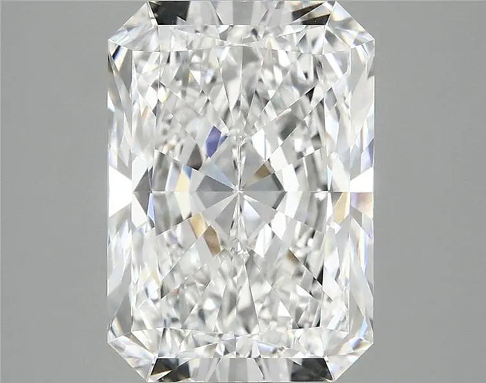 4.05 Carat · RADIANT · E · VVS2 · IGI · Excellent Cut