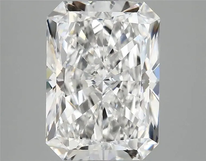 3.85 Carat · RADIANT · E · VVS2 · IGI · Excellent Cut