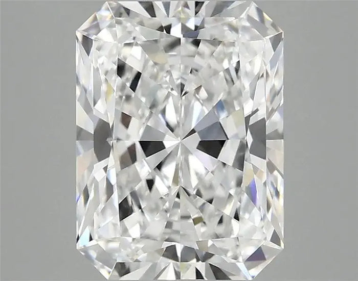 3.04 Carat · RADIANT · D · VVS2 · IGI · Excellent Cut