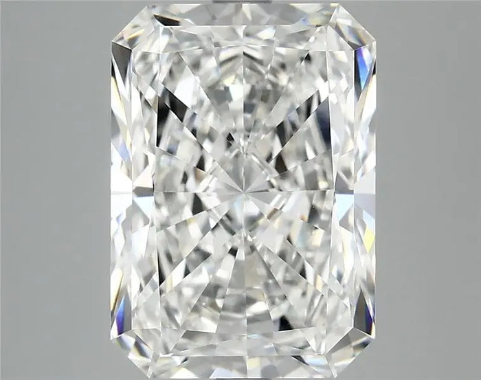 4.85 Carat · RADIANT · E · VVS2 · IGI · Excellent Cut