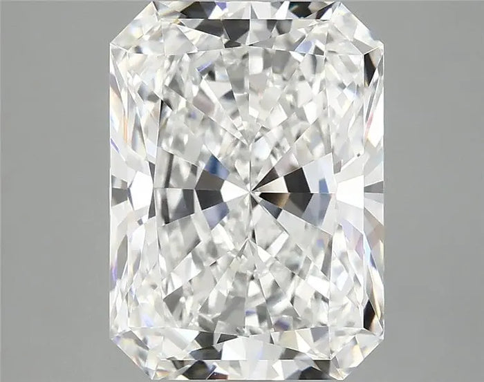 4.24 Carat · RADIANT · E · VVS2 · IGI · Excellent Cut