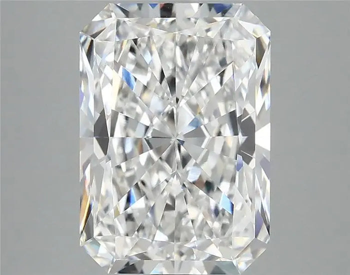 4.19 Carat · RADIANT · D · VVS2 · IGI · Excellent Cut