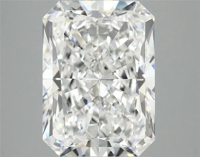 4.15 Carat · RADIANT · E · VVS2 · IGI · Excellent Cut