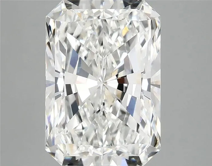 4.08 Carat · RADIANT · E · VVS2 · IGI · Excellent Cut