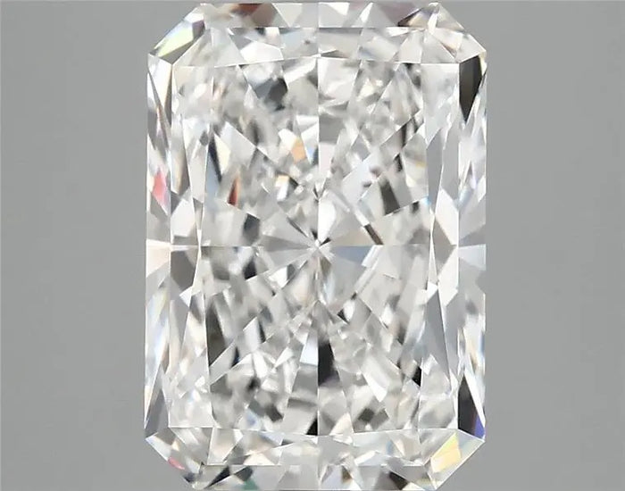 3.95 Carat · RADIANT · E · VVS2 · IGI · Excellent Cut