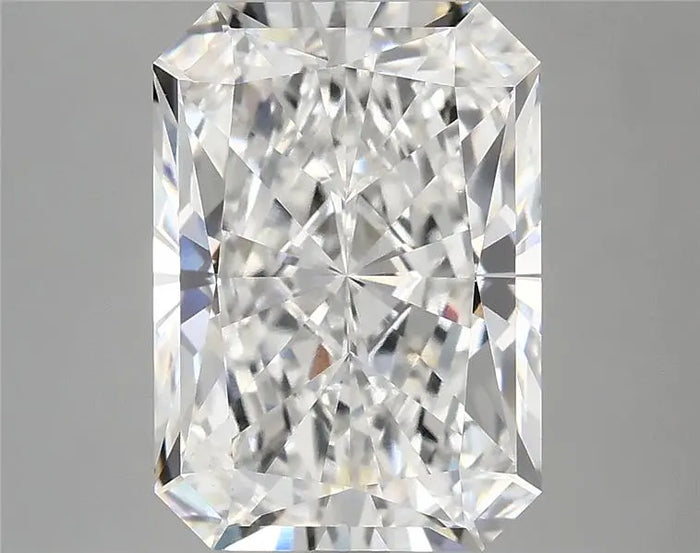 5.09 Carat · RADIANT · E · VVS2 · IGI · Excellent Cut