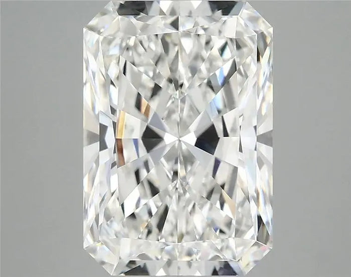 5.04 Carat · RADIANT · E · VVS2 · IGI · Excellent Cut