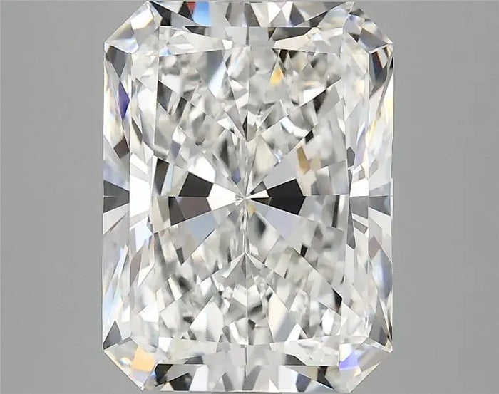 4.09 Carat · RADIANT · E · VVS2 · IGI · Excellent Cut