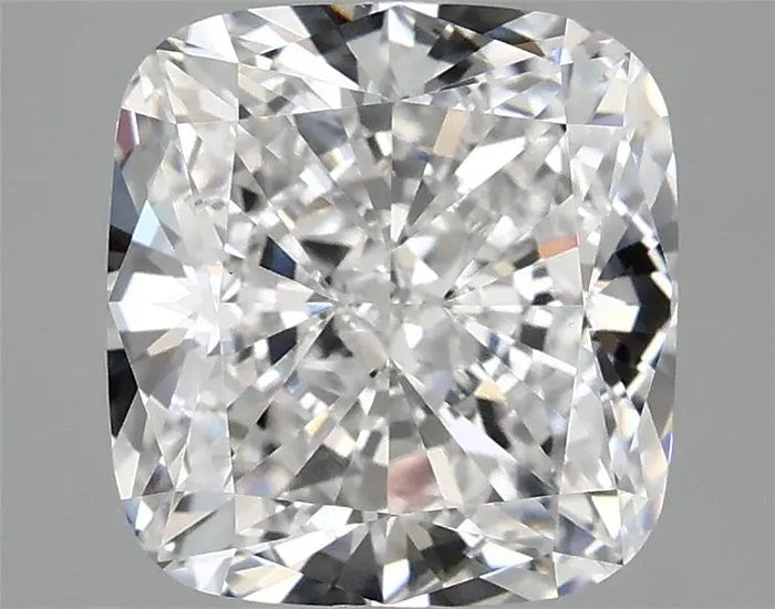 4.05 Carat · CUSHION · E · VVS2 · IGI · Excellent Cut