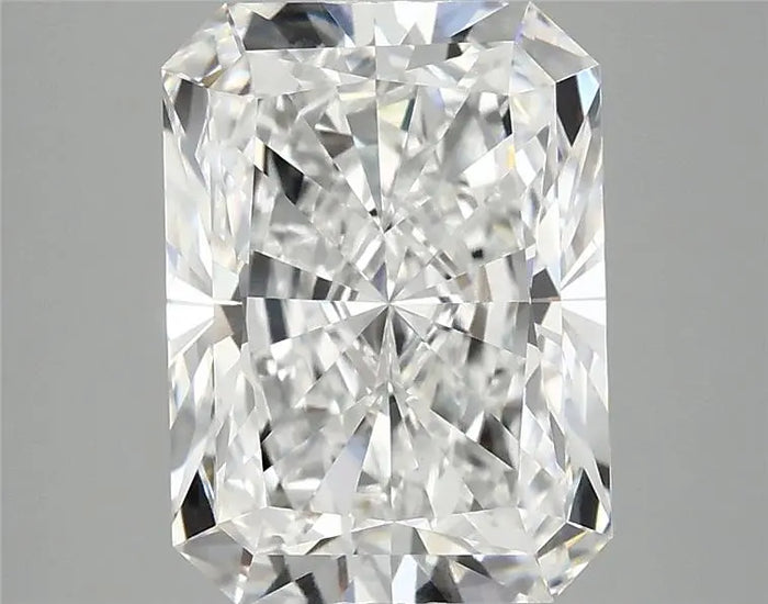 4.08 Carat · RADIANT · E · VVS2 · IGI · Excellent Cut