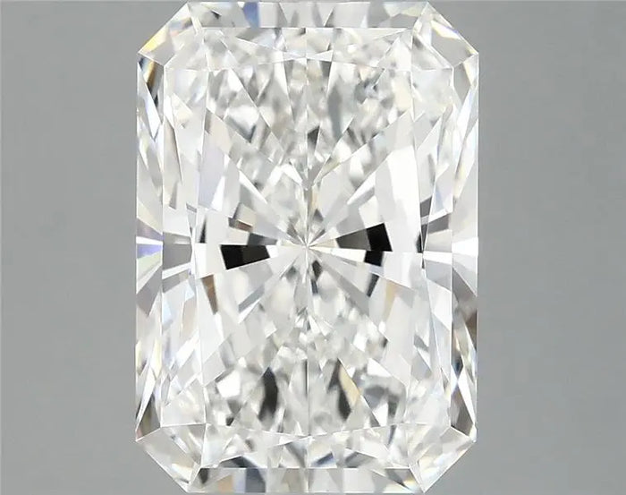 4.04 Carat · RADIANT · E · VVS2 · IGI · Excellent Cut